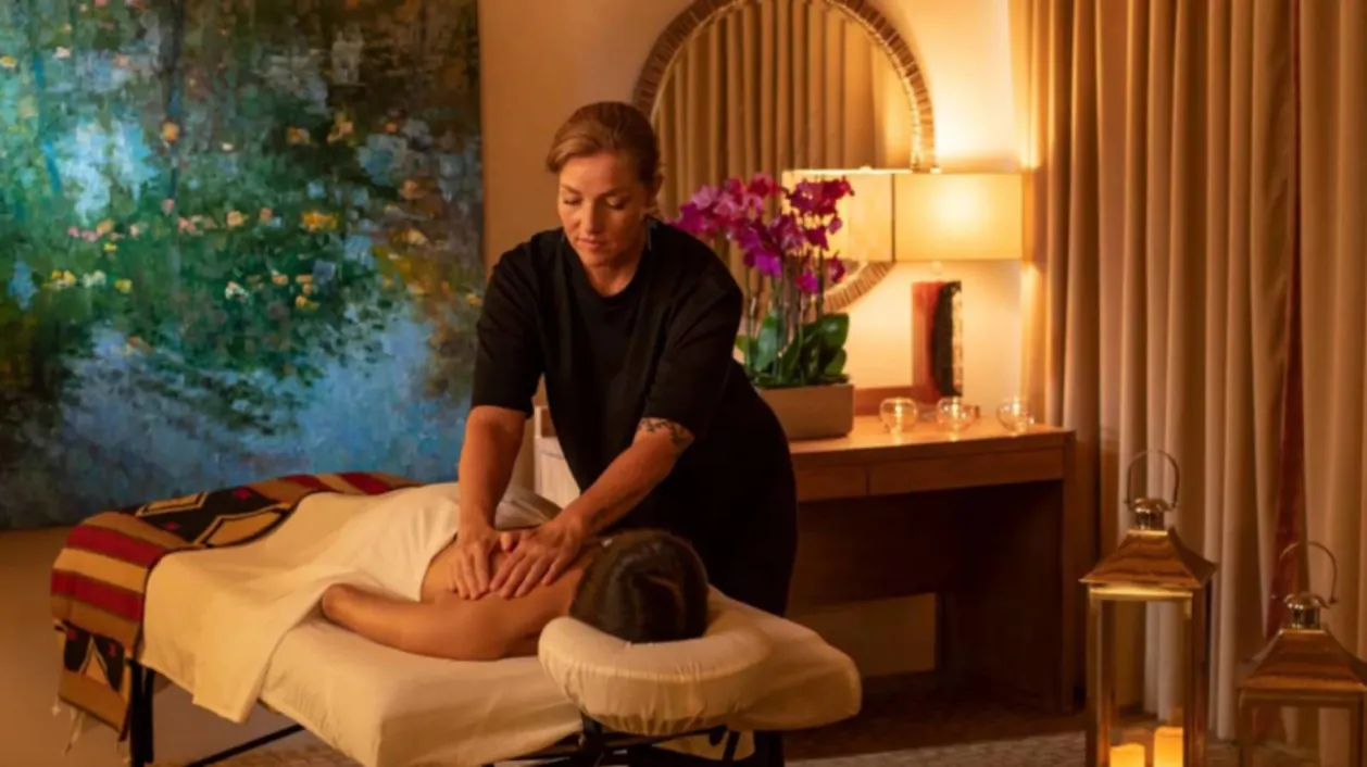 Rosewood Inn of the Anasazi spa resort New Mexico